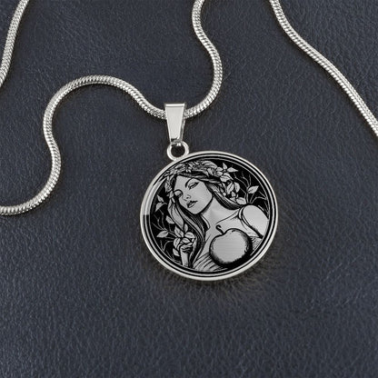 Idunn Necklace