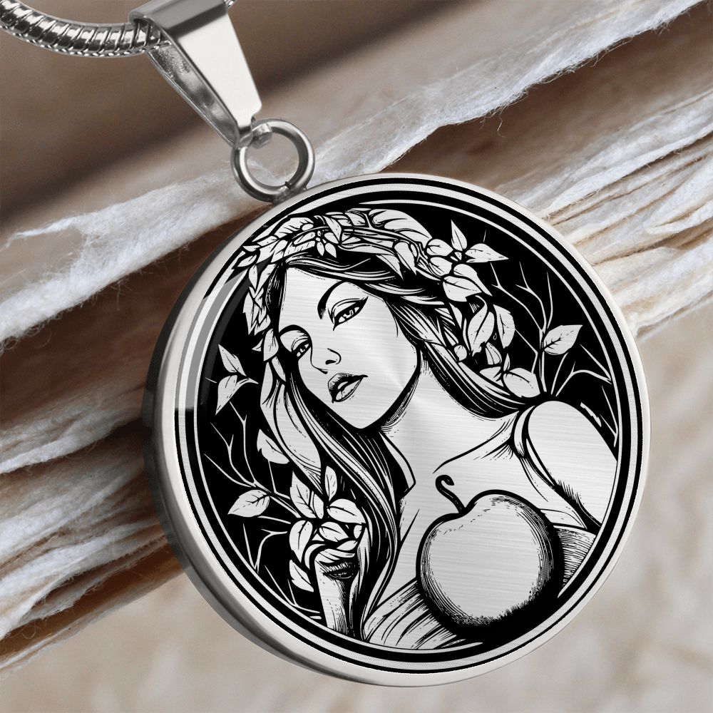 Idunn Necklace