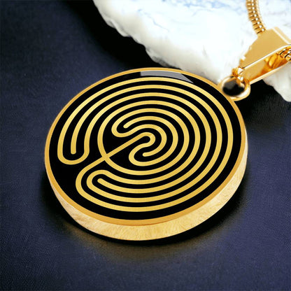 Personalized Mogor Labyrinth Necklace